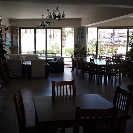 Studio In Cyprus * Trikomo